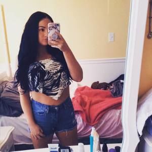 Meet your Posher, Brittany